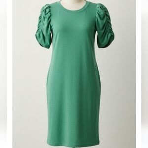 Cherish Green Dress size Small Ruffled Puff Sleeves Soft Casual with Pockets